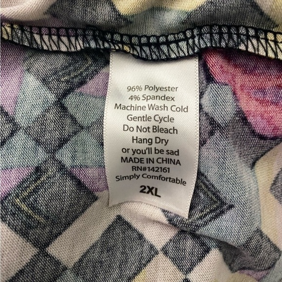 LuLaRoe Irma Multi-Colored Floral Tunic Top Size 2XL - Picture 5 of 5